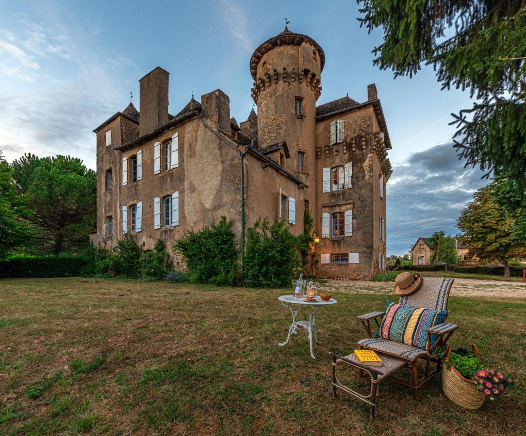 Chateau Garinie 15Th Century Medieval Castle In The South Of France Lugan  المظهر الخارجي الصورة