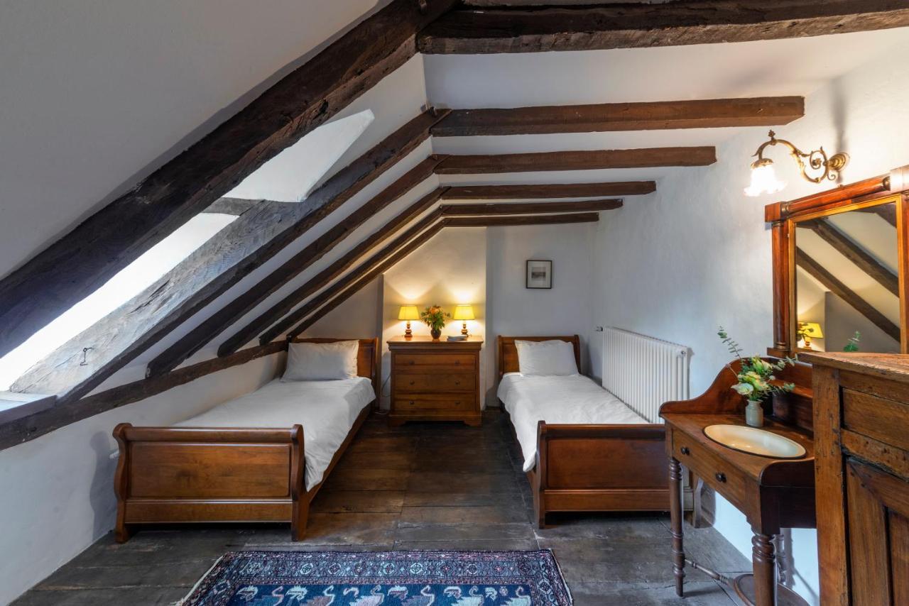 Chateau Garinie 15Th Century Medieval Castle In The South Of France Lugan  المظهر الخارجي الصورة