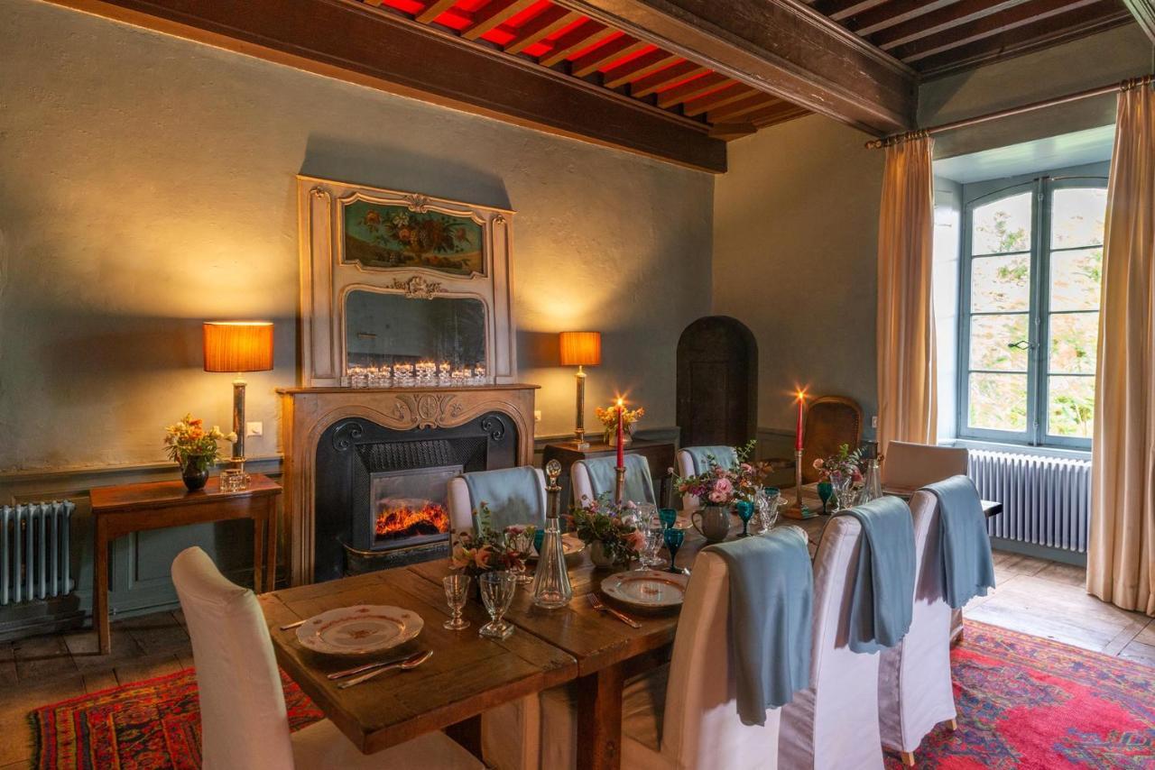 Chateau Garinie 15Th Century Medieval Castle In The South Of France Lugan  المظهر الخارجي الصورة